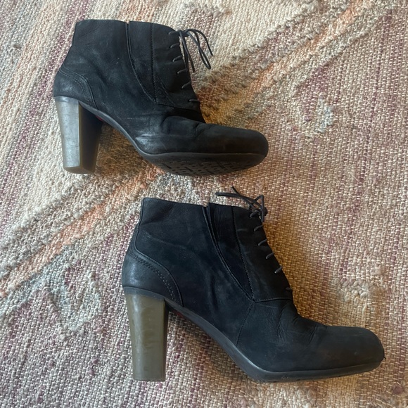 Camper lace up suede booties - Picture 8 of 8